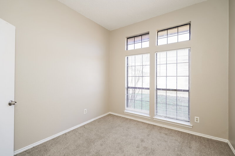 1,710/Mo, 2110 Mesa Wood Dr Glenn Heights, TX 75154 Dining Room View