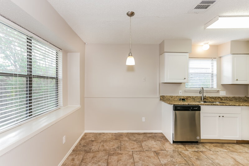 2,195/Mo, 4605 Preston Trail Mesquite, TX 75150 Dining Room View