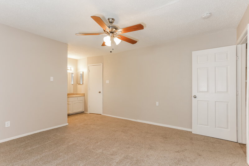 2,195/Mo, 4605 Preston Trail Mesquite, TX 75150 Main Bedroom View