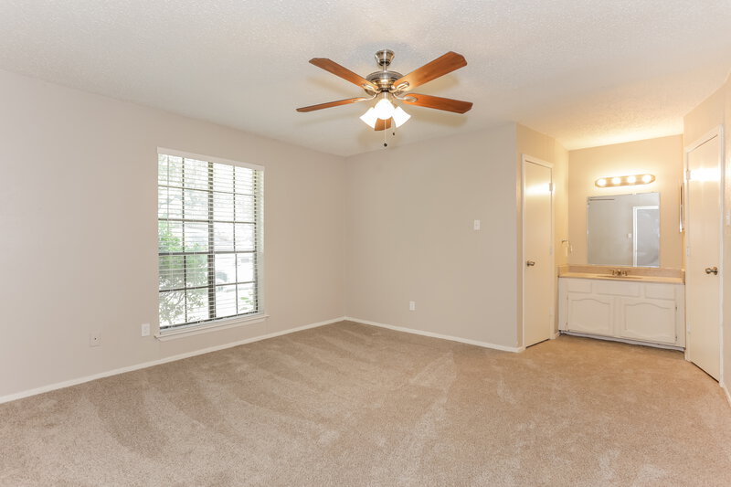 2,195/Mo, 4605 Preston Trail Mesquite, TX 75150 Main Bedroom View 2