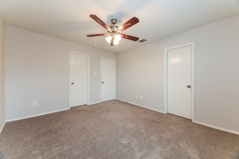 2,490/Mo, 9727 Checota Dr Dallas, TX 75217 Main Bedroom View