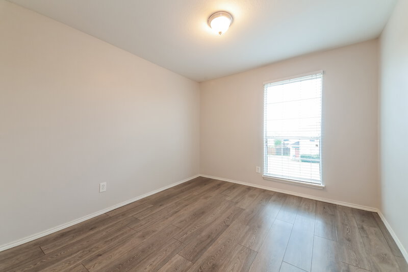 2,490/Mo, 9727 Checota Dr Dallas, TX 75217 Bedroom View 3
