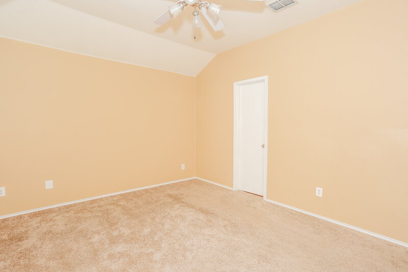 2,620/Mo, 7915 Kansas Ave Dallas, TX 75241 Bedroom View