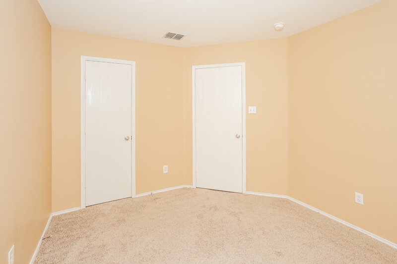 2,620/Mo, 7915 Kansas Ave Dallas, TX 75241 Bedroom View 6