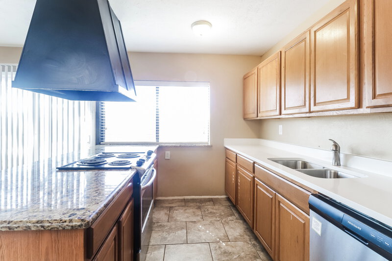 2,055/Mo, 7522 Christie Ln Dallas, TX 75249 Misc View 7