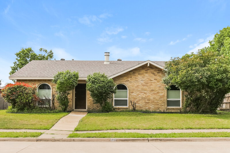 2,180/Mo, 2109 Palmer Trail Grand Prairie, TX 75052 External View