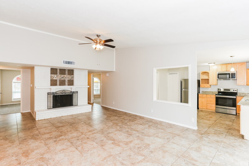 2,180/Mo, 2109 Palmer Trail Grand Prairie, TX 75052 Living Room View 3