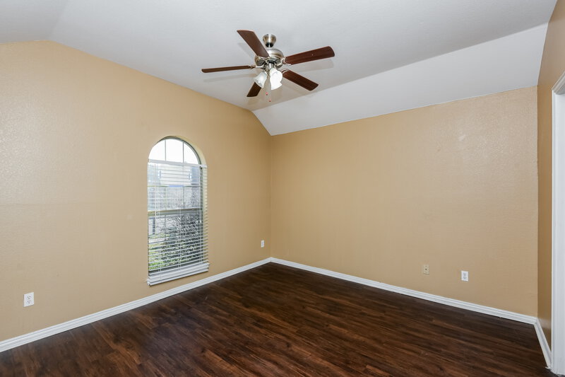 1,640/Mo, 1901 Belshire Ct Fort Worth, TX 76140 Bedroom View