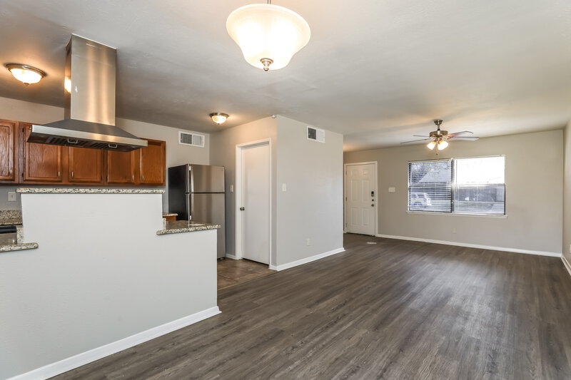 1,720/Mo, 6937 Sandybrook Dr Fort Worth, TX 76120 Misc View 3