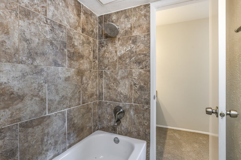 1,720/Mo, 6937 Sandybrook Dr Fort Worth, TX 76120 Misc View 9