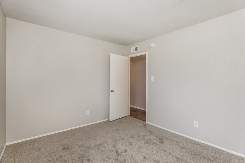 1,720/Mo, 6937 Sandybrook Dr Fort Worth, TX 76120 Misc View 12