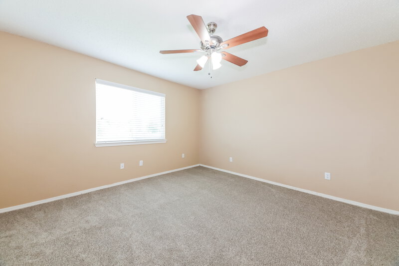 1,880/Mo, 1205 High Valley Dr Garland, TX 75041 Main Bedroom View
