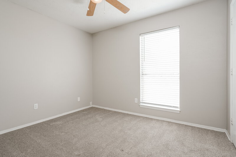 2,015/Mo, 3407 Spring Meadows Dr Arlington, TX 76014 Bedroom View
