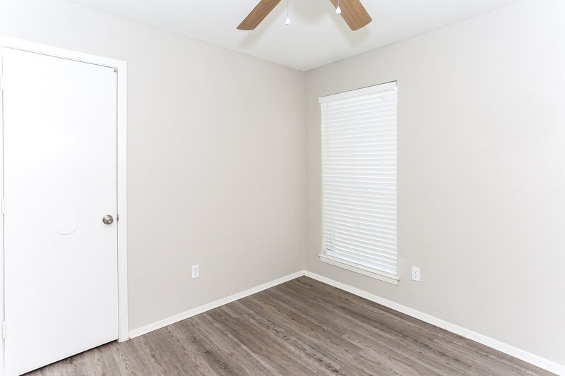 2,540/Mo, 3407 Spring Meadows Dr Arlington, TX 76014 Bedroom View 6