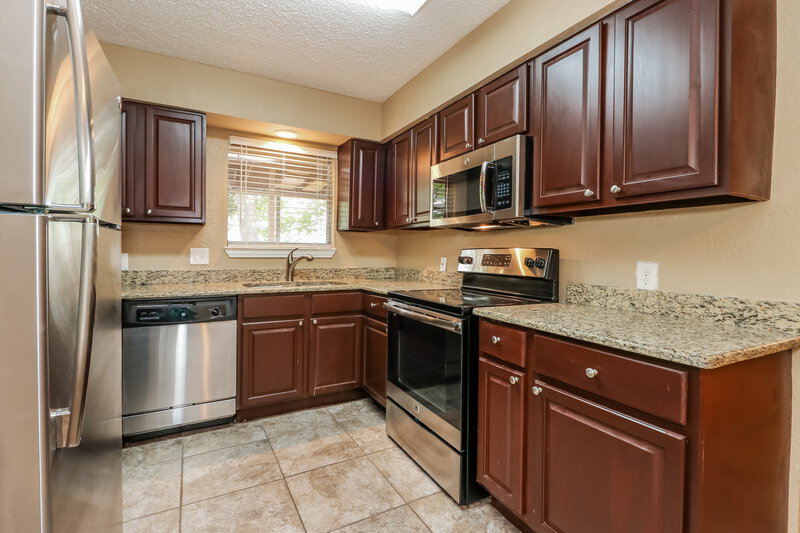 1,880/Mo, 7609 Ripple Creek Ct Fort Worth, TX 76120 Misc View 7