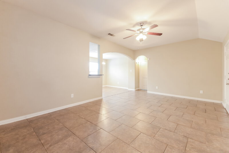 1,940/Mo, 7645 Hollow Point Dr Fort Worth, TX 76123 Living Room View 2