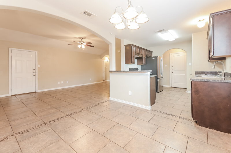 1,940/Mo, 7645 Hollow Point Dr Fort Worth, TX 76123 Dining Room View