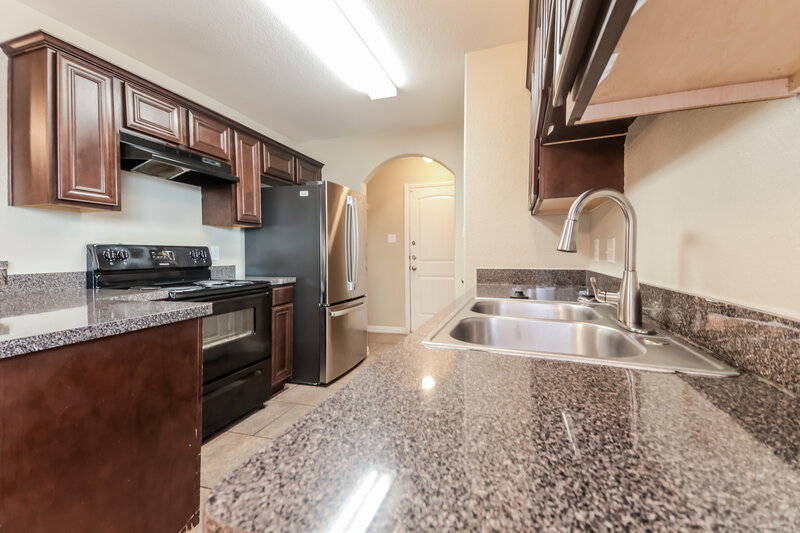 1,940/Mo, 7645 Hollow Point Dr Fort Worth, TX 76123 Kitchen View 2