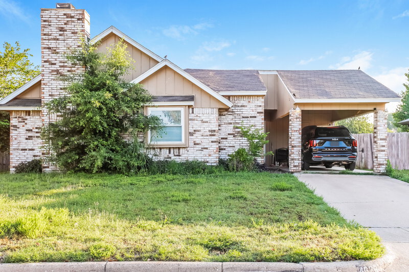 0/Mo, 4629 Riverpark Dr Fort Worth, TX 76137 External View