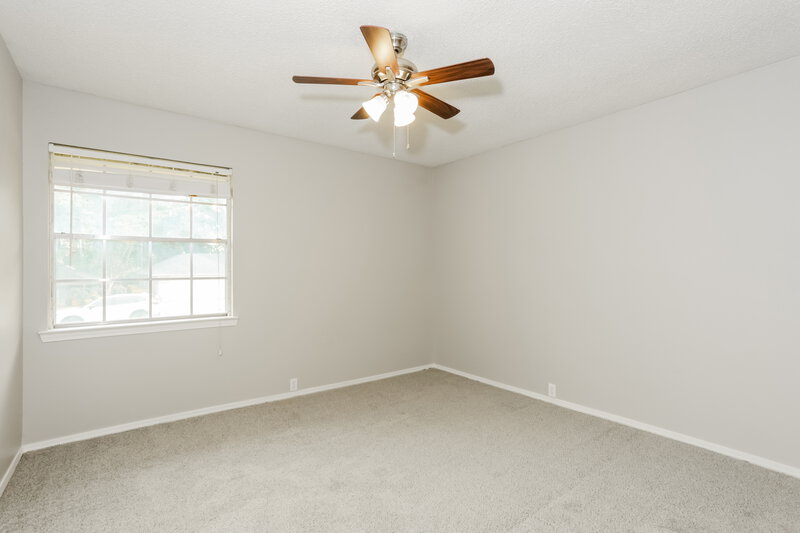 2,125/Mo, 223 N Willow St Mansfield, TX 76063 Bedroom View