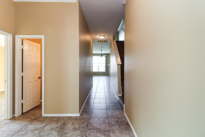 2,480/Mo, 2429 Galemeadow Dr Fort Worth, TX 76123 Foyer View
