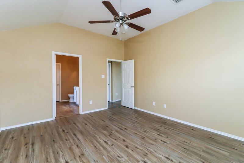 2,480/Mo, 2429 Galemeadow Dr Fort Worth, TX 76123 Main Bedroom View