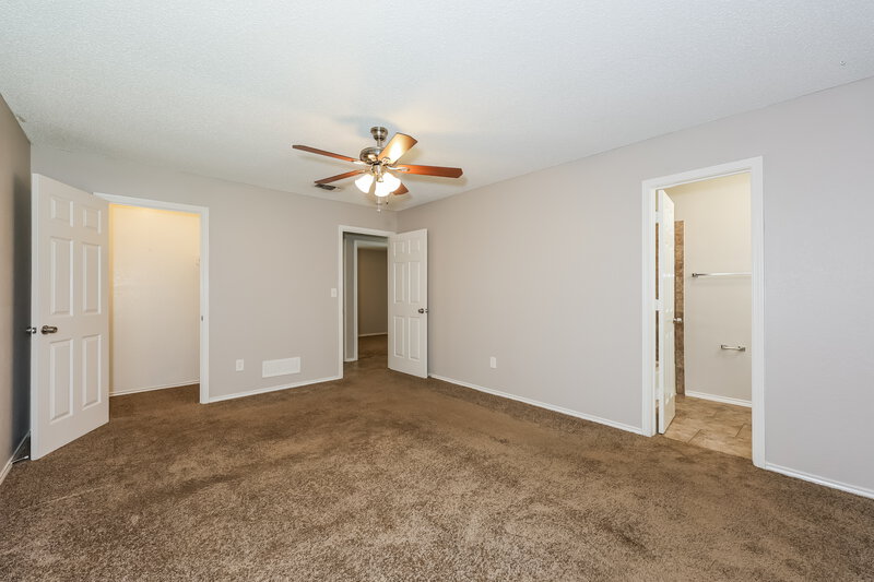 2,240/Mo, 611 Stell Ave Mansfield, TX 76063 Main Bedroom View 2