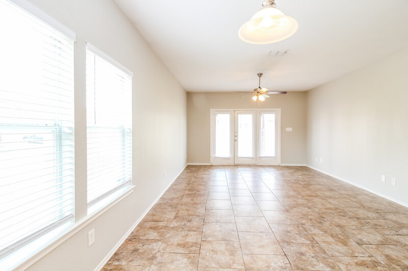 2,330/Mo, 10048 Iron Ridge Dr Fort Worth, TX 76140 Misc View 2