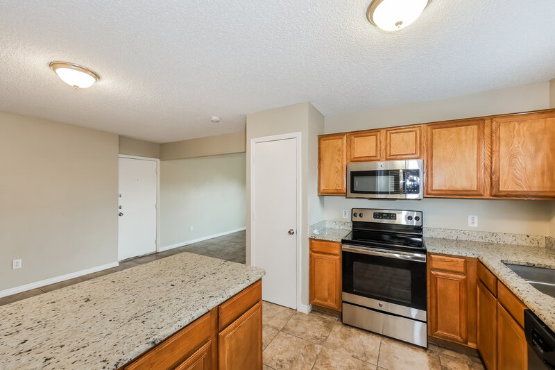 1,915/Mo, 8736 Eaglestone Way Keller, TX 76244 Kitchen View 2