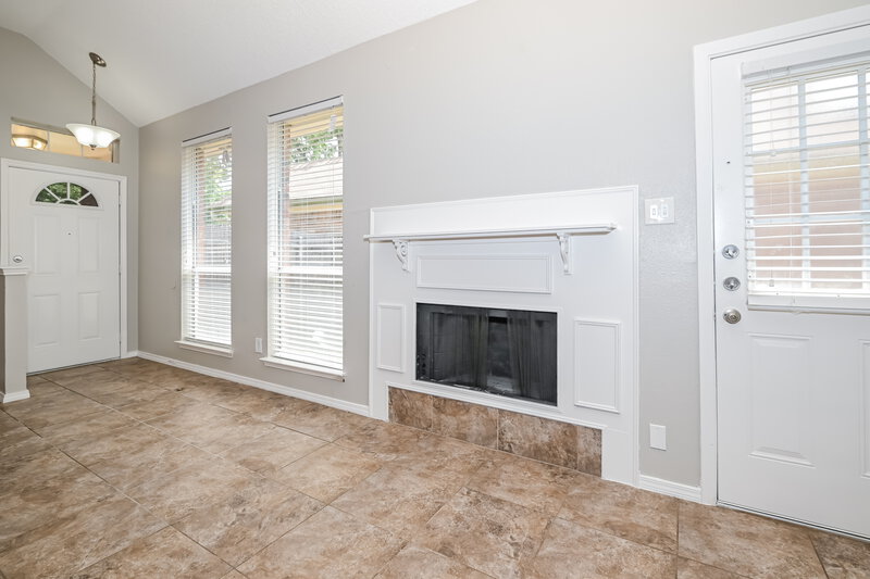 2,195/Mo, 961 Remington Trail Mesquite, TX 75181 Living Room View 3
