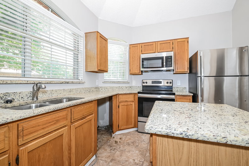 2,195/Mo, 961 Remington Trail Mesquite, TX 75181 Kitchen View 2