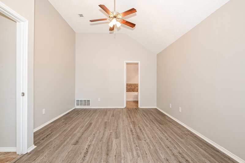 2,195/Mo, 961 Remington Trail Mesquite, TX 75181 Main Bedroom View