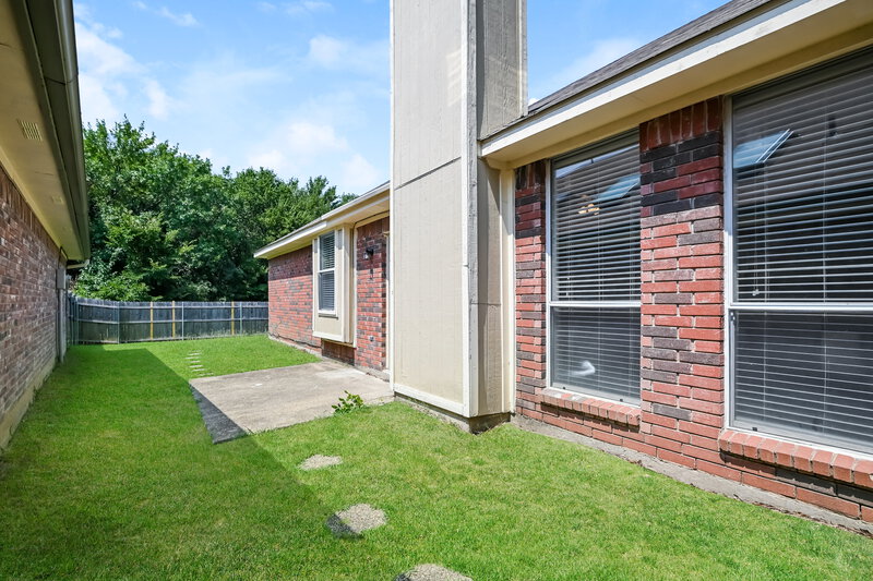 2,195/Mo, 961 Remington Trail Mesquite, TX 75181 Rear View