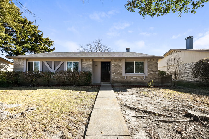 2,124/Mo, 1522 Sunset Ln Duncanville, TX 75137 External View