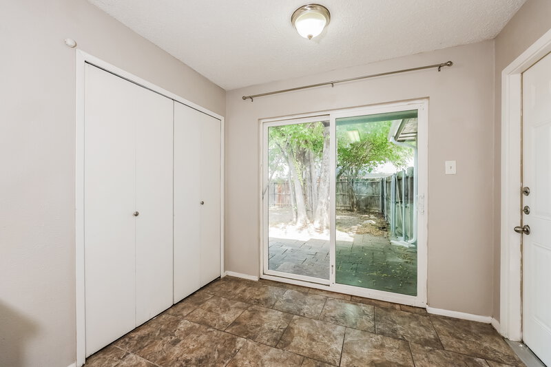 1,760/Mo, 1522 Sunset Ln Duncanville, TX 75137 Dining Room View
