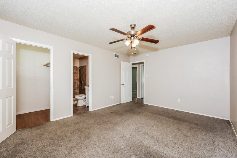 1,760/Mo, 1522 Sunset Ln Duncanville, TX 75137 Main Bedroom View 2