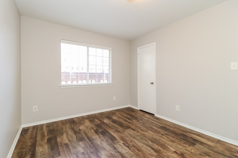 2,153/Mo, 5247 Tato Dr Dallas, TX 75211 Bedroom View 2