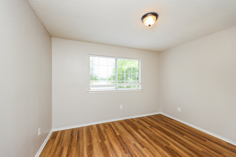 2,735/Mo, 928 Eagle Dr DeSoto, TX 75115 Bedroom View 2