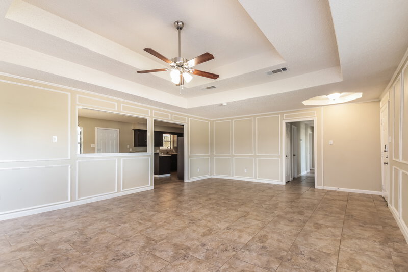 0/Mo, 3909 Cheyenne Dr Rowlett, TX 75088 Living Room View 3