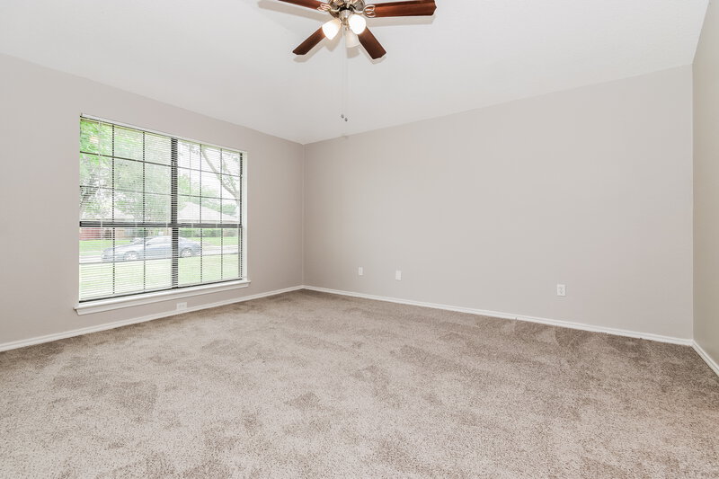 2,065/Mo, 2310 Shadyoaks Ln Rowlett, TX 75088 Main Bedroom View