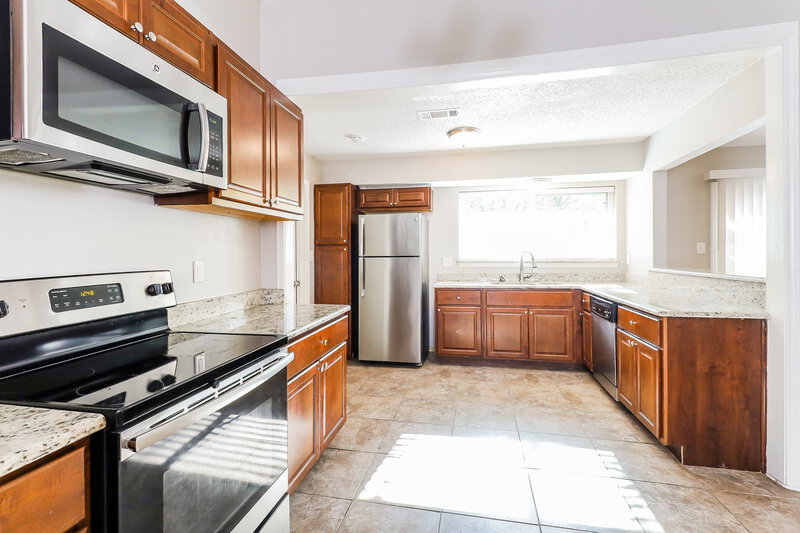 2,075/Mo, 1722 Cliffcrest Dr Duncanville, TX 75137 Dining Room View