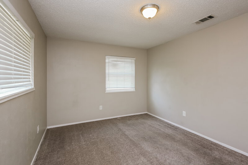 2,075/Mo, 1722 Cliffcrest Dr Duncanville, TX 75137 Bedroom View 4