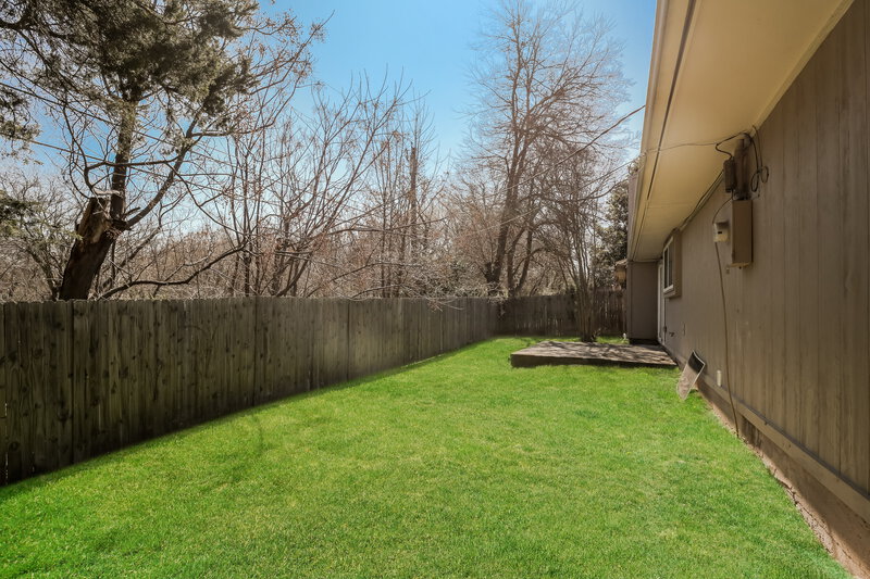 2,075/Mo, 1722 Cliffcrest Dr Duncanville, TX 75137 Rear View 4