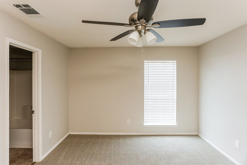 2,020/Mo, 9715 Checota Dr Dallas, TX 75217 Main Bedroom View