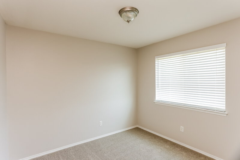 2,020/Mo, 9715 Checota Dr Dallas, TX 75217 Bedroom View 3