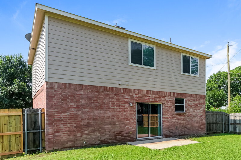 2,020/Mo, 9715 Checota Dr Dallas, TX 75217 Rear View