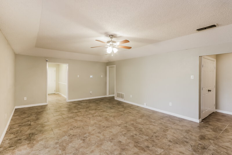 1,910/Mo, 1830 Kirnwood Dr Dallas, TX 75232 Misc View