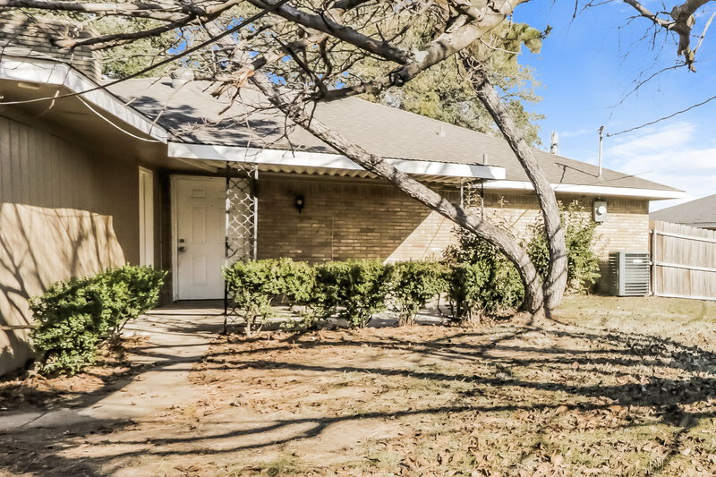 1,910/Mo, 1830 Kirnwood Dr Dallas, TX 75232 Misc View 12