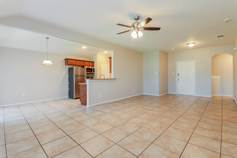 1,985/Mo, 9723 Checota Dr Dallas, TX 75217 Living Room View 4