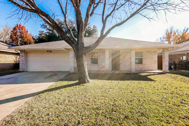 1,740/Mo, 4900 Chickadee Dr Balch Springs, TX 75180 External View